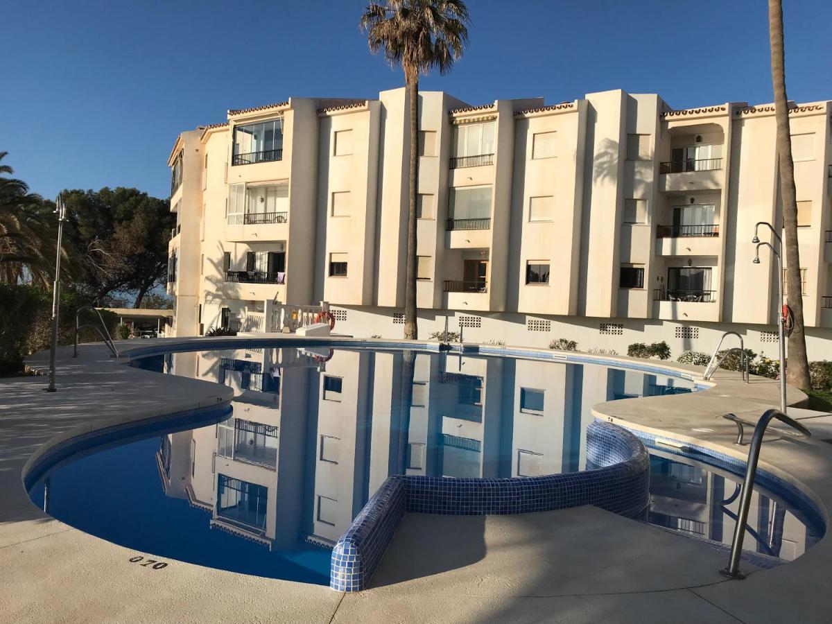 Sea & Pool View Garden Apartment Las Palmeras 네르하 외부 사진